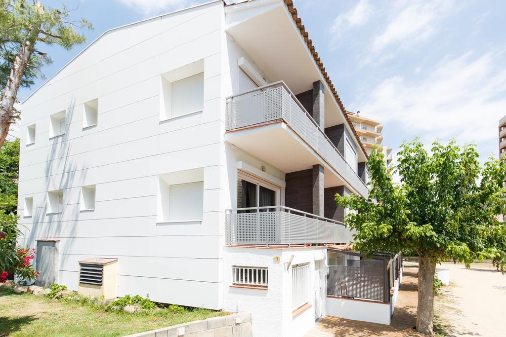 Estudis Laura Apartamento Platja d'Aro Exterior foto